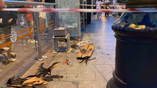Sultanahmet tramvay durağında şüpheli çanta paniği