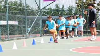 Sultangazi Belediyesinden genç sporculara yaz spor okulu