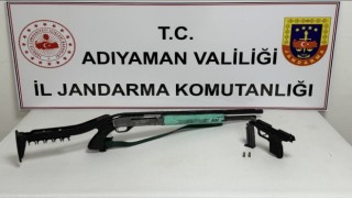Şüpheli şahsın ikametinden silah ele geçirildi
