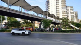 Takla atan otomobilin sürücüsü yaralandı