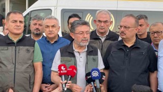 Tarım ve Orman Bakanı Yumaklı: Yangınla mücadelede yorulmayan bir düşmanla savaşıyoruz