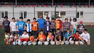 Tepebaşı Futbol Yaz Okulu cıvıl cıvıl