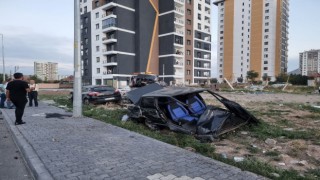 Tofaşın ikiye bölündüğü kaza kamerada
