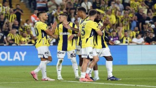 Trendyol Süper Lig: Fenerbahçe: 1 - Alanyaspor: 0 (İlk yarı)