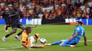 Trendyol Süper Lig: Galatasaray: 0 - Hatayspor: 0 (İlk yarı)