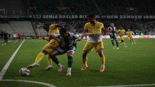 Trendyol Süper Lig: Konyaspor: 0 - Kayserispor: 0 (İlk yarı)