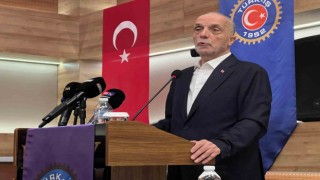 TÜRK-İŞ Genel Başkanı Atalay: Türkiye meselesi olduğu zaman yan yana durma mecburiyeti var
