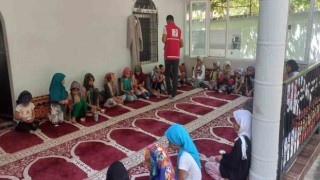 Türk Kızılayı Silvan Şubesinden serinleten sürpriz