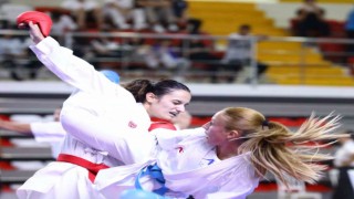 Türkiye Karate Şampiyonası devam ediyor