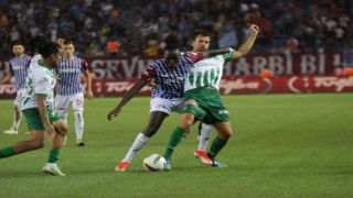UEFA Konferans Ligi: Trabzonspor: 1 - St. Gallen: 1 (Maç sonucu)