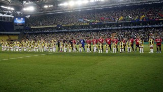 UEFA Şampiyonlar Ligi: Fenerbahçe: 0 - Lille: 0 (Maç devam ediyor)