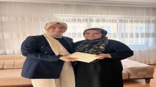 Vali Çelikin eşi Nermin Çelikten koruyucu ailelere ziyaret