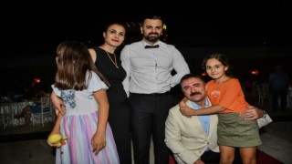 Vali Tekbıyıkoğlundan genç çiftin mutlu gününde sürpriz