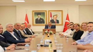 Vali ve başkan iş adamları ile buluştu