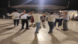 Vatandaşları oynatan müzisyenler bu sefer kendileri oynadı