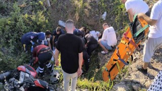 Yalovada motosiklet ile hafif ticari araç çarpıştı: 2 yaralı