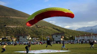 Yamaç Paraşütü İniş Alanı resmen ‘iniş parkuru oldu