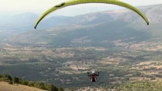 Yamaç paraşütünün yeni cazibe merkezi Meryem Dağında uçuşlar başladı