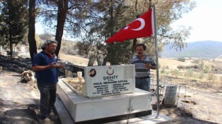 Yangında şehit mezarı yanmadı