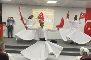 Yaz Kuran Kursları Kapanış Programına Semazen Gösterisi Damga Vurdu