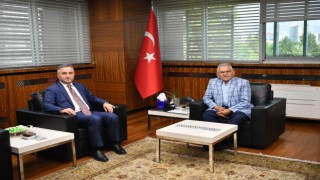 Yeni İl Milli Eğitim Müdürü Esenden Başkan Büyükkılıça ziyaret