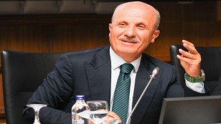 YÖK Başkanı Özvar: “Kalan az sayıdaki boş kontenjan, yerleşemeyen adaylar için yeni bir fırsat”