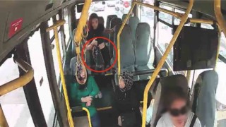 Yolcu fark etti şoför para dolu çantayı sahibine teslim etti