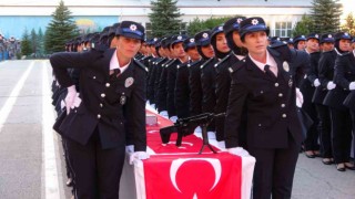 Yozgat POMEMde 276 kadın polis adayı mezun oldu