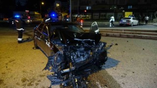 Yozgatta iki otomobilin çarpıştığı kazada 6 kişi yaralandı