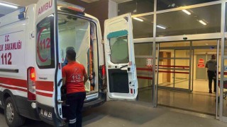 Yüksekten düşen çocuk işçi yaralandı