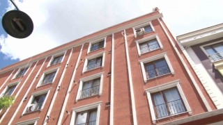 Zeytinburnunda 4 katlı binada tahliye tartışması