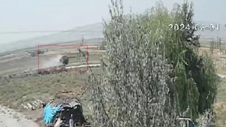 1 kişinin öldüğü 2 kişinin de yaralandığı minibüs kazası güvenlik kamerasında