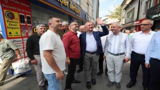 5 yıl boyunca bir belediye başkanı gününü gün eder, verdiği sözü unutursa o zaman emanet yere düşmüş olur