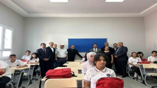 Acılı doktorun depremde kaybettiği eşi ve 2 evladı için yaptırdığı okulun açılışı gerçekleştirildi