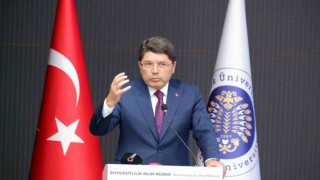 Adalet Bakanı Tunç, Erzurumda akademisyenlerle bir araya geldi