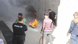 AFADdan polis ekiplerine uygulamalı yangın eğitimi