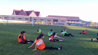 Ağrı Aile ve Sosyal Politikalar Kadın Futbol Takımı, 2. Lige hazırlanıyor