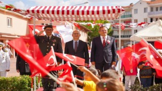 Altınovada düşman işgalinden kurtuluşunu coşkuyla kutladı