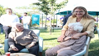 “Alzheimer hastalığı toplumsal bir sorun”