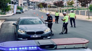 Amasya polisinden emniyet kemeri ve kask denetimi
