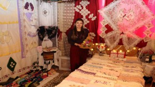 Amasyalı gelinin geleneksel çeyiz koleksiyonu göz kamaştırıyor