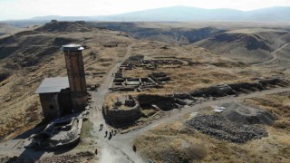 Anide Selçuklu dönemine ait erzak deposu ortaya çıkarıldı