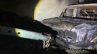 Antakyada kamyonet alevlere teslim oldu