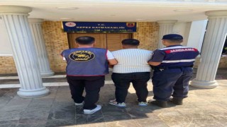 Antalyada 18 yıl 5 ay hapis cezasıyla aranan kişi yakalandı