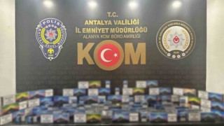 Antalyada 5 ilçede kaçak tütün operasyonu: 15 şahsa adli işlem
