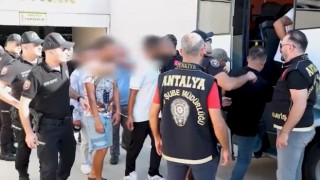 Antalyada aranan şahıslara yönelik eş zamanlı operasyon: 140 kişi yakalandı