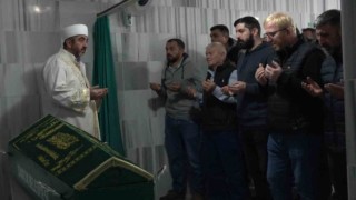 Antalyada ev arkadaşı tarafından öldürülen genç Yalovada toprağa verildi
