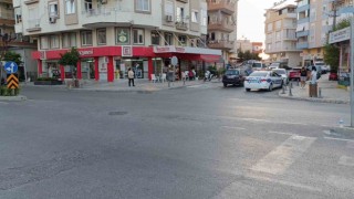 Antalyada motosiklet ile elektrikli bisiklet çarpıştı: 2 yaralı