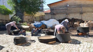 Antalyada pekmez kazanları kaynamaya başladı