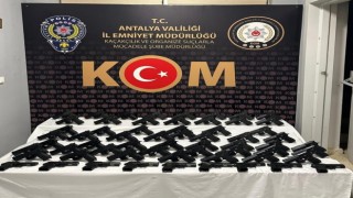 Antalyada silah kaçakçılığı operasyonu: 2 tutuklama